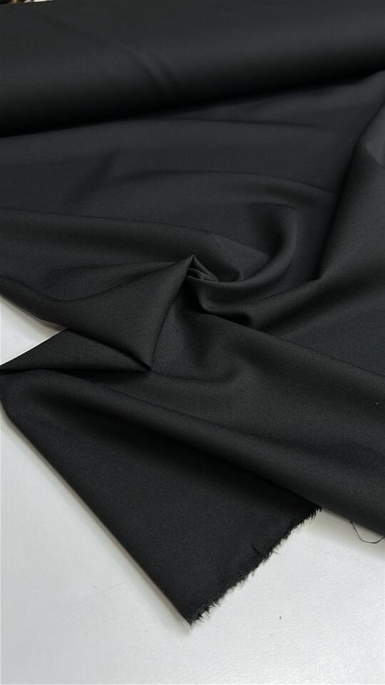 Simsiyah Krep Kumaş