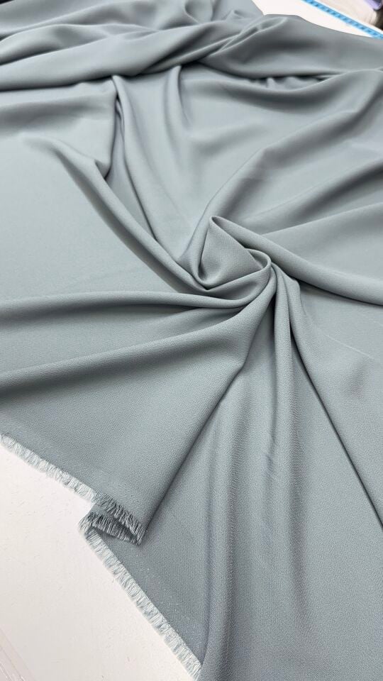 Su Yeşil Akıcı Soft Krep