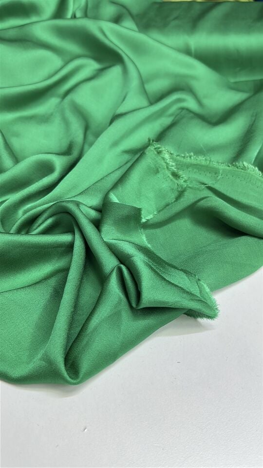 Yeşil Saten Kumaş