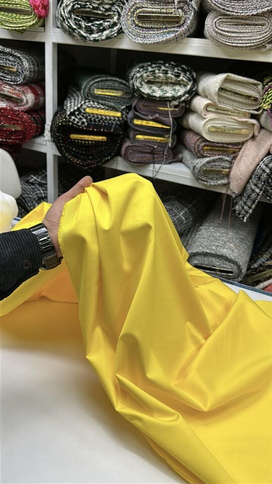 Limon Sarısı Gabardin