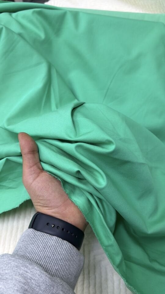 Pamuklu Yeşil Poplin