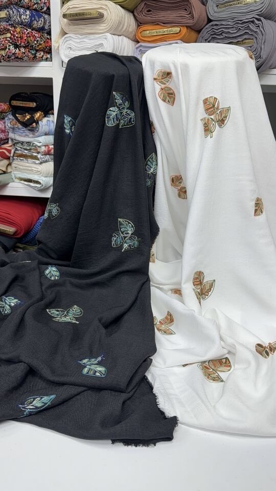 Nakışlı Ayrobin Ketenler