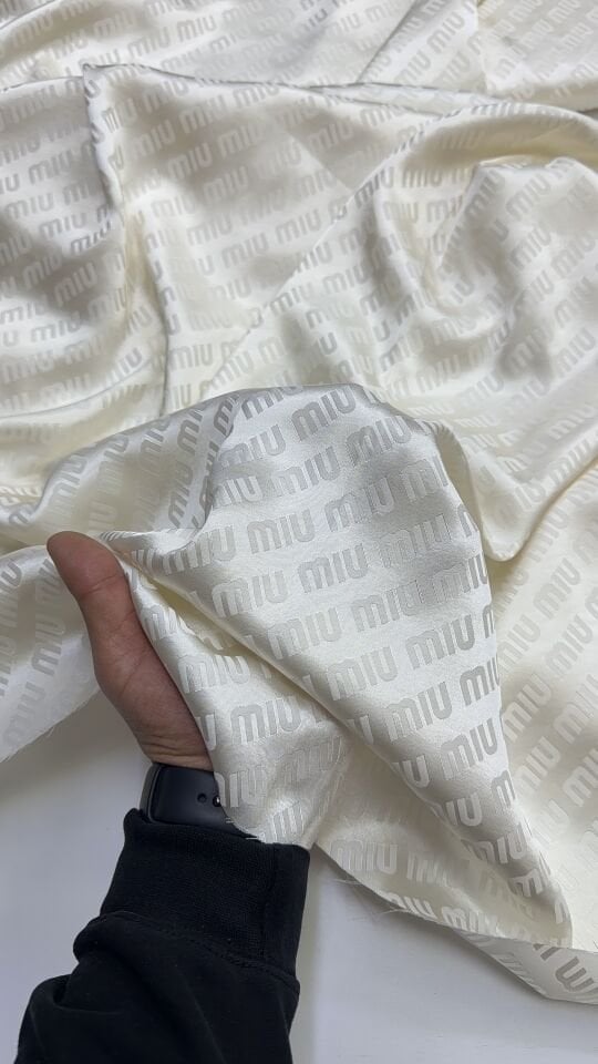 MIU Yazılı Pamuklu Saten